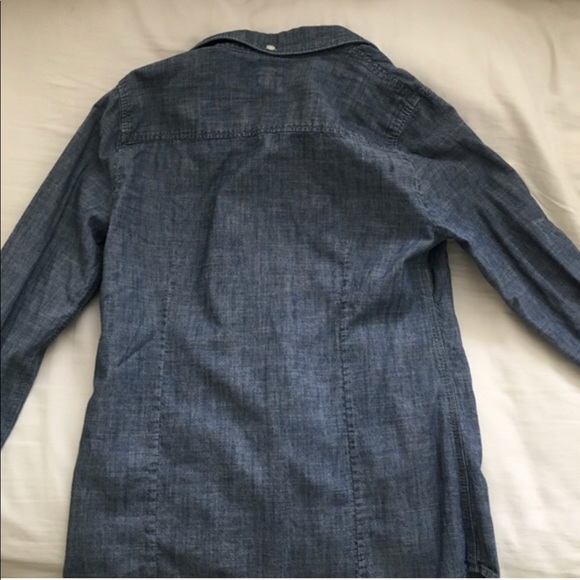 J. Crew | The Perfect Shirt - Picture 2 of 4